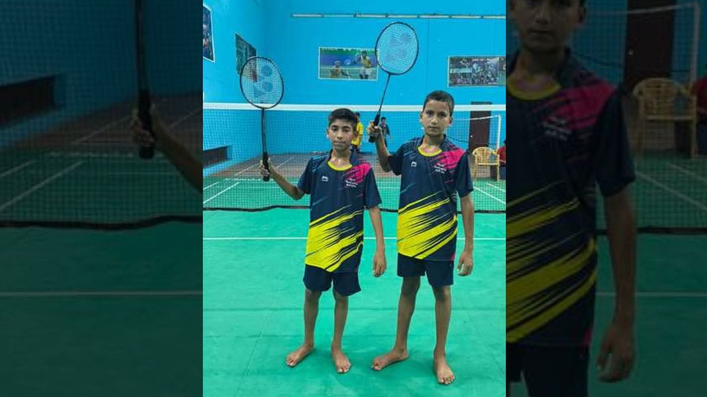 जूनियर हाईस्कूल पटना के छात्रों ने पौड़ी बैडमिंटन प्रतियोगिता में फाइनल जीता 1 जूनियर हाईस्कूल पटना के छात्रों ने पौड़ी बैडमिंटन प्रतियोगिता में फाइनल जीता