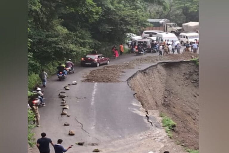 देहरादून-मसूरी मार्ग पर रात 7 बजे से सुबह 6 बजे तक वाहनों की आवाजाही प्रतिबंधित