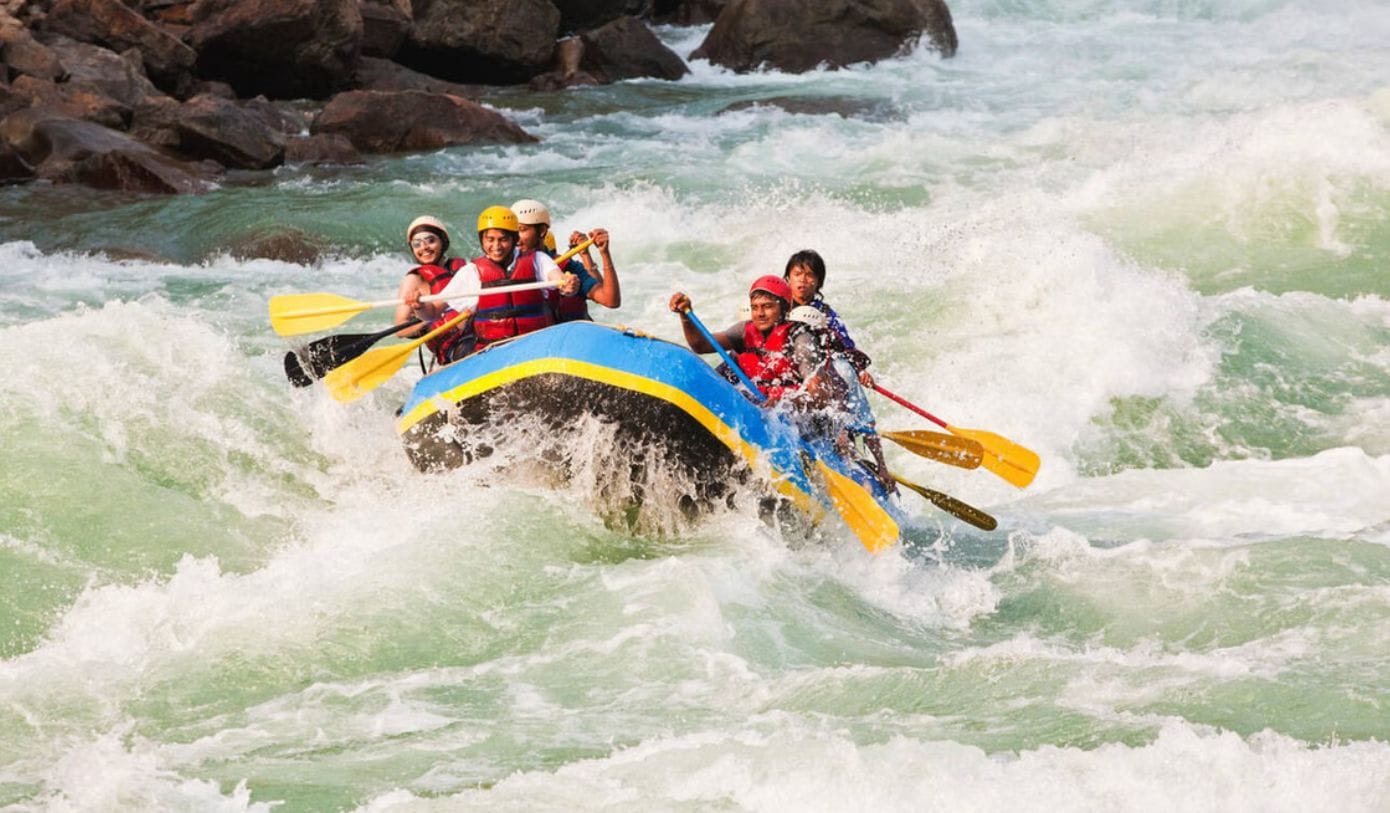 मुनिकीरेती–तपोवन में राफ्टिंग का क्रेज बरकरार