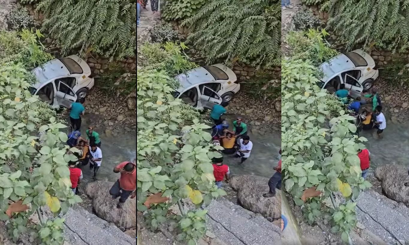 ऋषिकेश: राफ्टिंग गाइड्स ने दिखाई बहादुरी, पुल से गिरी टैक्सी में फंसे व्यक्ति की बचाई जान