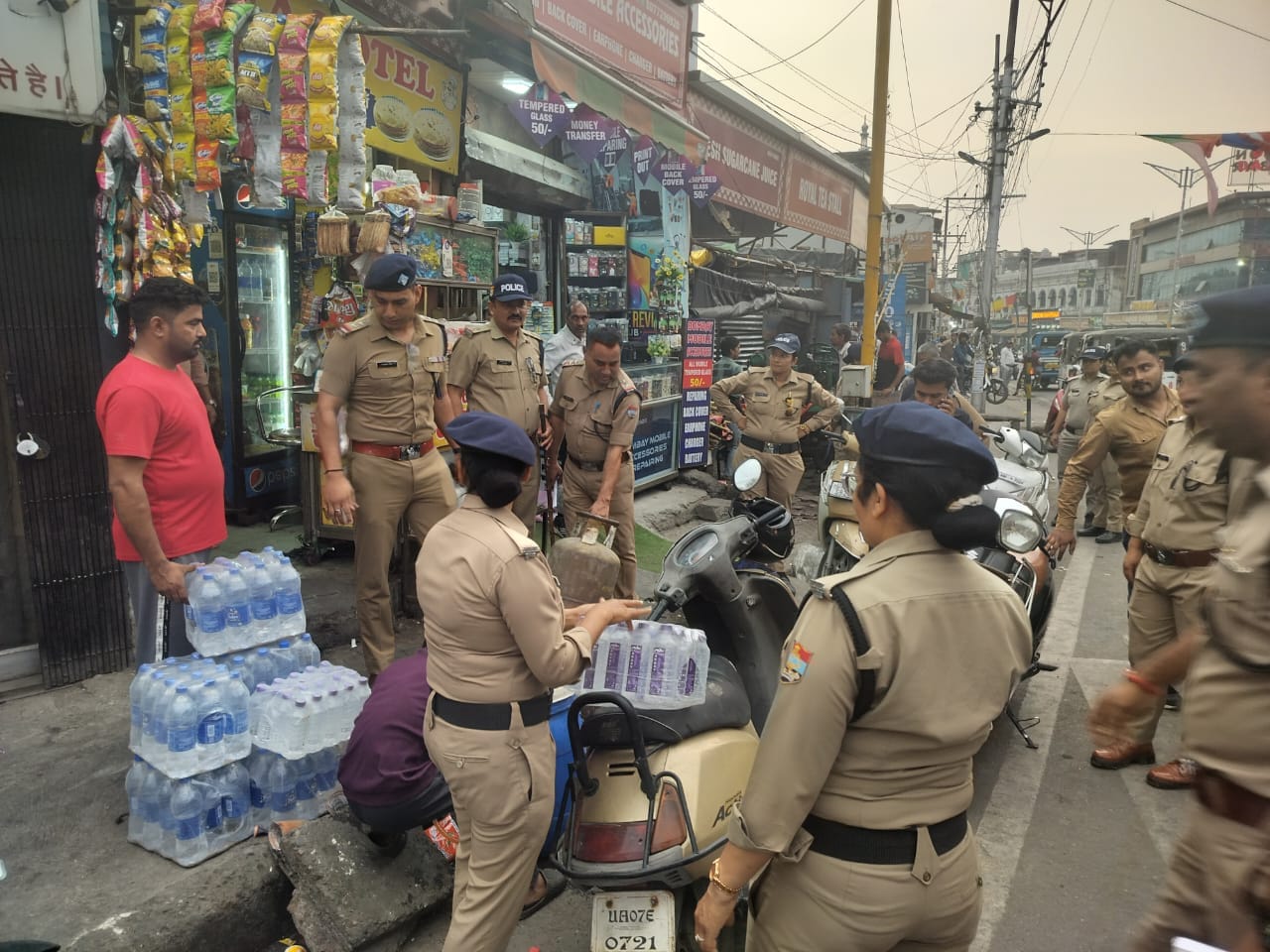 त्योहारी सीजन में अतिक्रमण पर कार्रवाई