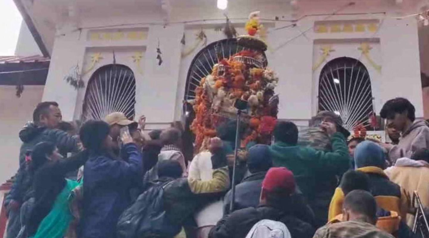 गंगोत्री धाम के कपाट बंद होने के बाद मां गंगा की डोली मुखबा पहुंची, छह माह यहीं होंगी दर्शन