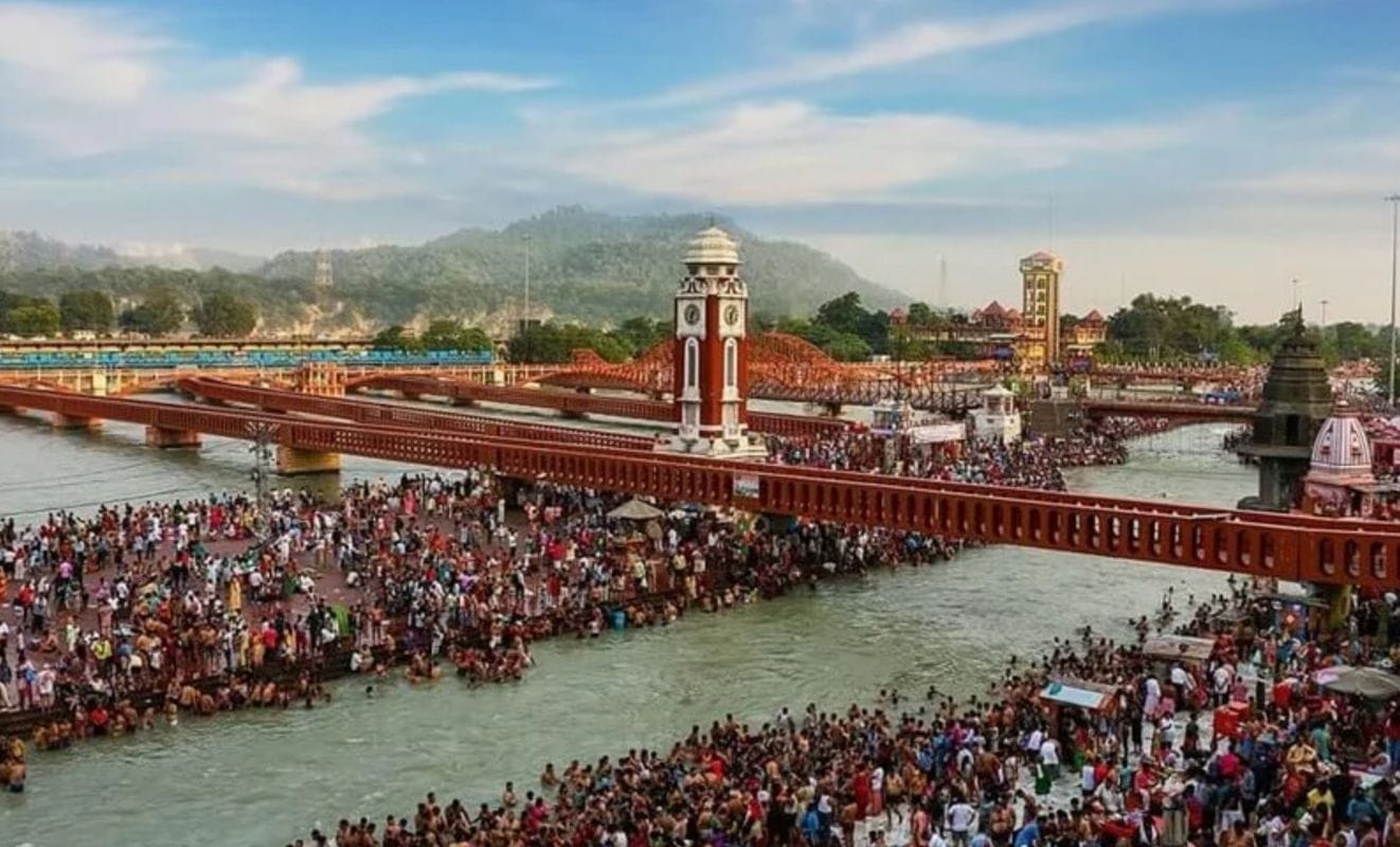 हरकी पैड़ी पर 17 दिन बाद गंगा की वापसी