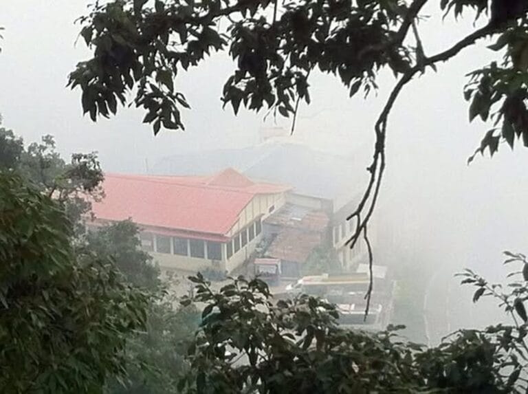 मसूरी: MPG कॉलेज में सैलरी देरी से कर्मचारी नाराज, दिवाली से पहले आर्थिक तंगी; आंदोलन की चेतावनी