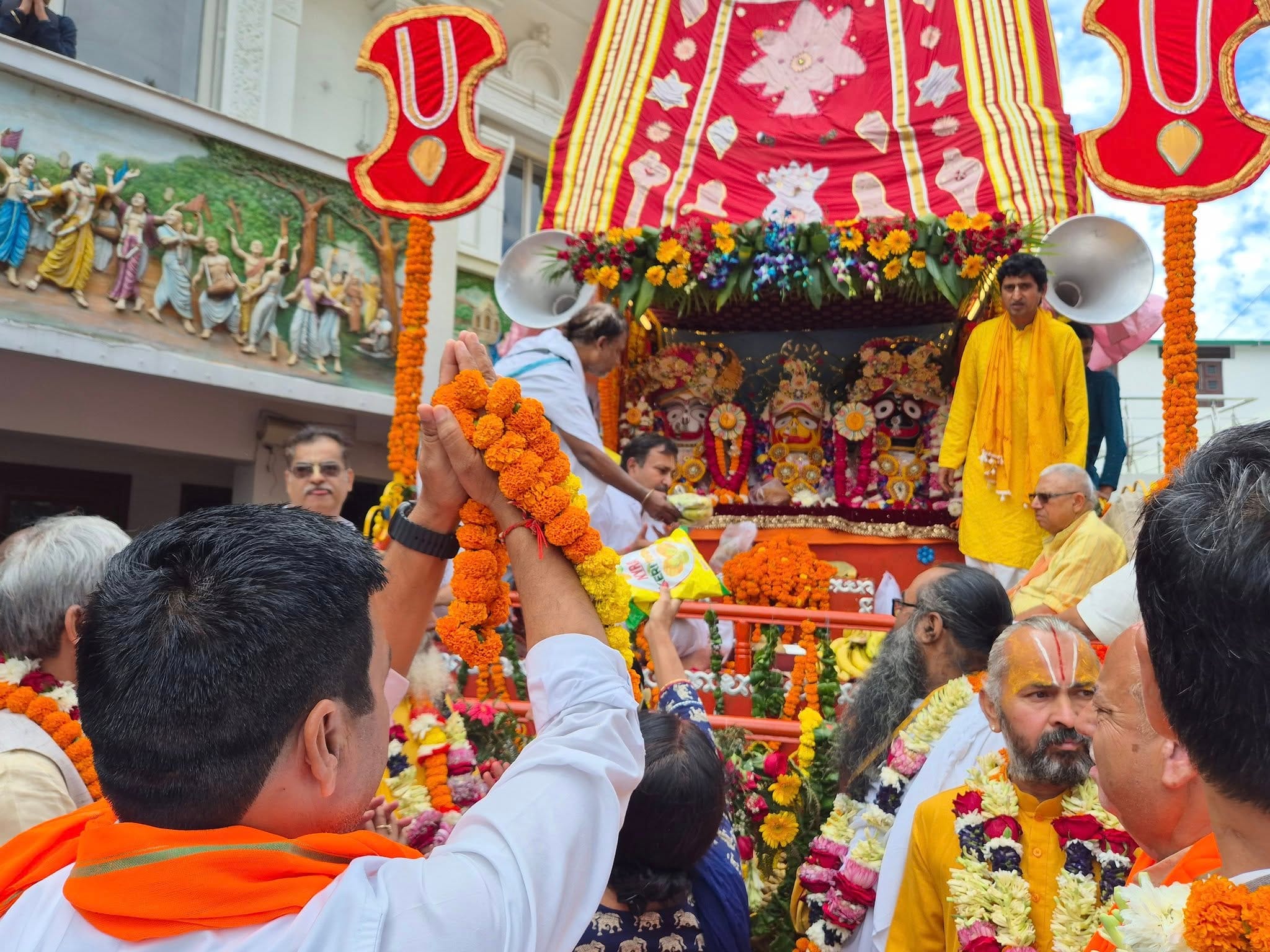 ऋषिकेश में मधुबन आश्रम की भव्य जगन्नाथ यात्रा