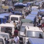 वीकेंड पर ऋषिकेश में ट्रैफिक बेहाल, पुलिस भी जाम संभालने में बेबस