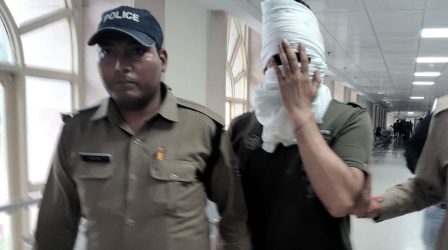 यूकेएसएसएससी पेपर लीक की जांच में जुटी SIT टीम, मेरठ और दिल्ली कनेक्शन का खुलासा करते हुए