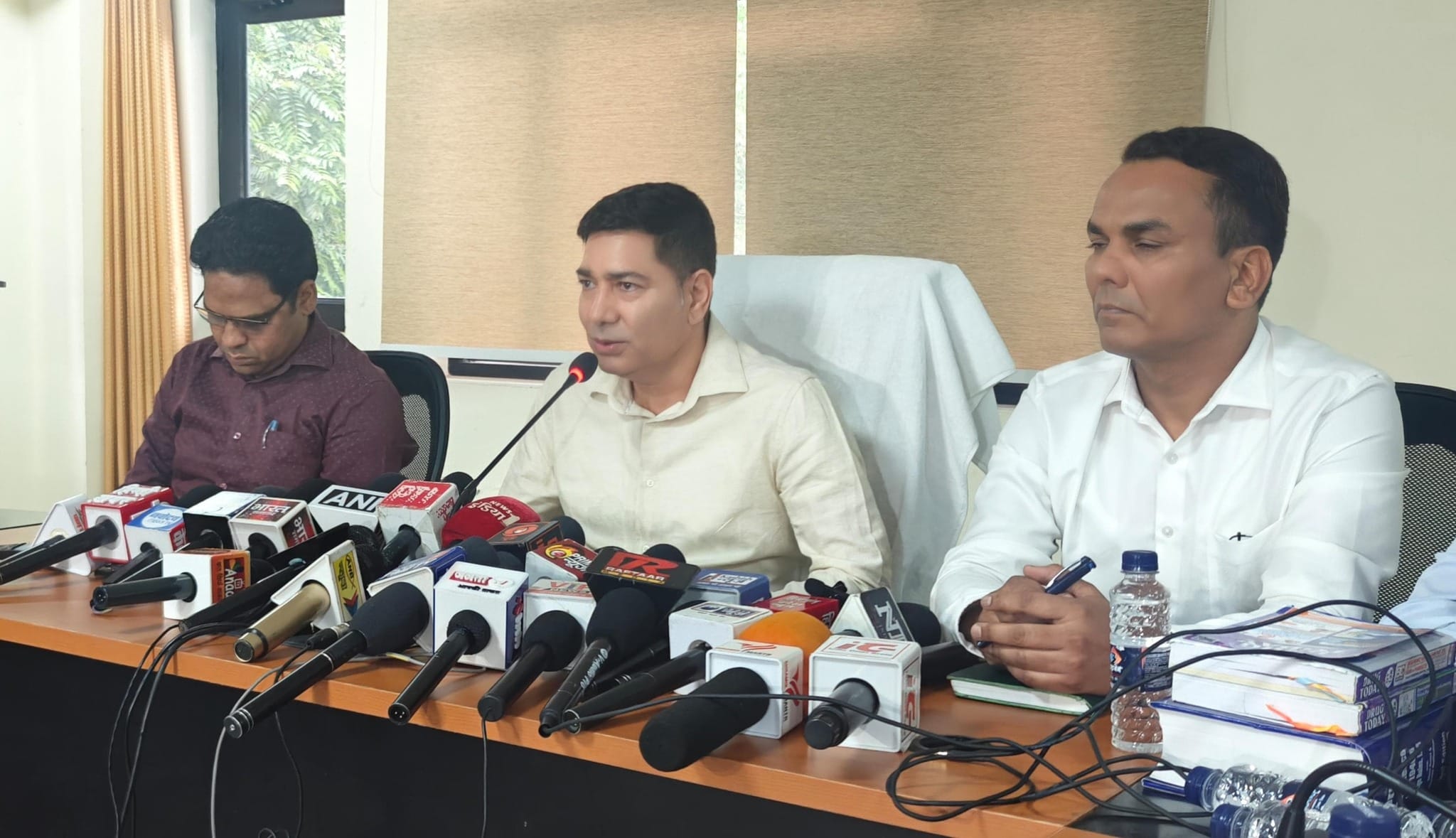 पूरे उत्तराखंड में एफ.डी.ए. की ताबड़तोड़ छापेमारी