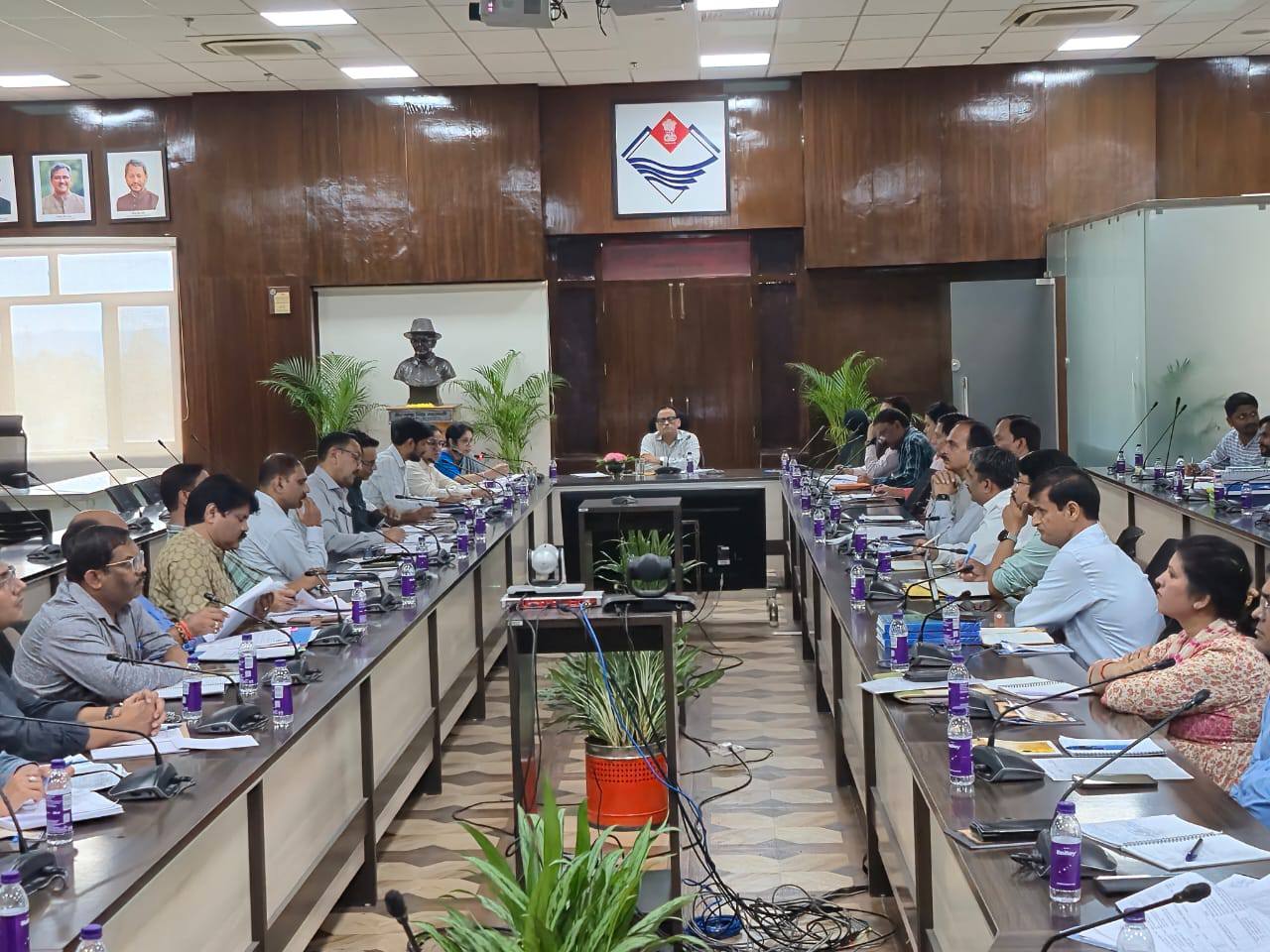 उत्तराखंड में जल संरक्षण को बढ़ावा, SARRA ने 8 नई योजनाएं मंजूर कीं 1 SARRA ने 8 नई योजनाएं मंजूर कीं