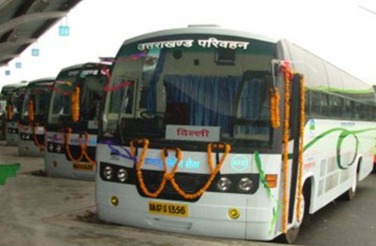 उत्तराखंड परिवहन निगम, एसी स्लीपर बसें