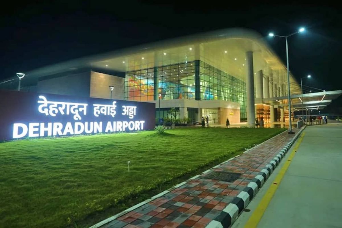 डोईवाला ने तय किया बैलगाड़ी से हवाई जहाज तक का सफर, 25 वर्षों में हुआ व्यापक विकास 1 बैलगाड़ी के दौर से एयरपोर्ट शहर तक: डोईवाला की 25 साल की विकास यात्रा