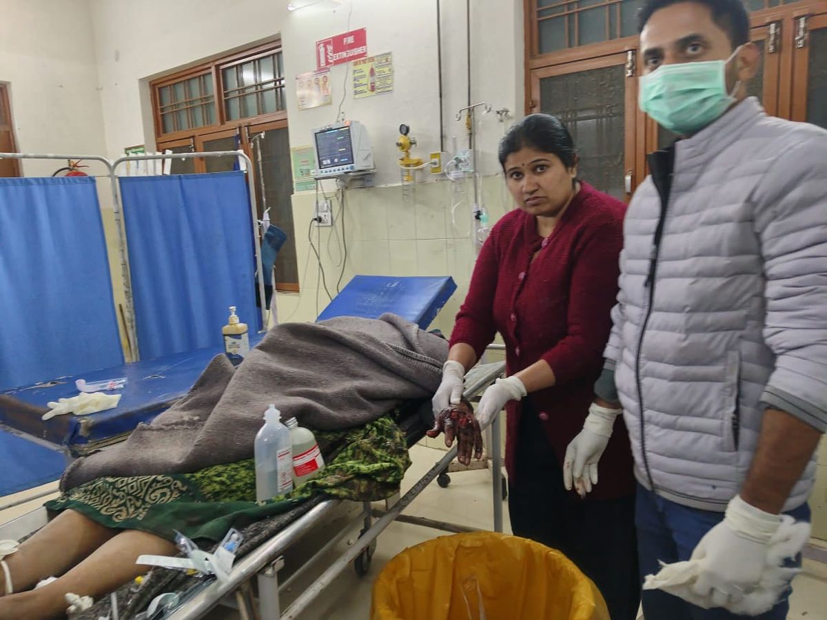 उत्तरकाशी समाचार, भालू हमला, अस्सी गंगा घाटी, वन विभाग, मुकेश रतूड़ी, पशु हमला, प्यारदेई महिला