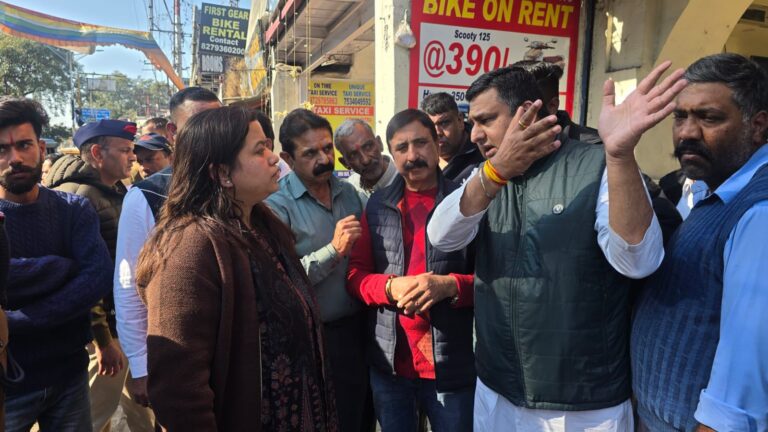 रेंटल बाइक कार्रवाई