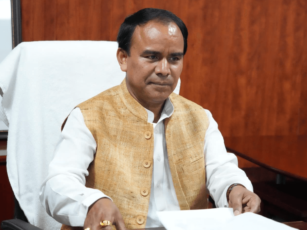 उत्तराखंड में डॉक्टरों की भर्ती जल्द, स्वास्थ्य मंत्री धन सिंह रावत ने किए 287 पदों की घोषणा 1 डॉ. धन सिंह रावत