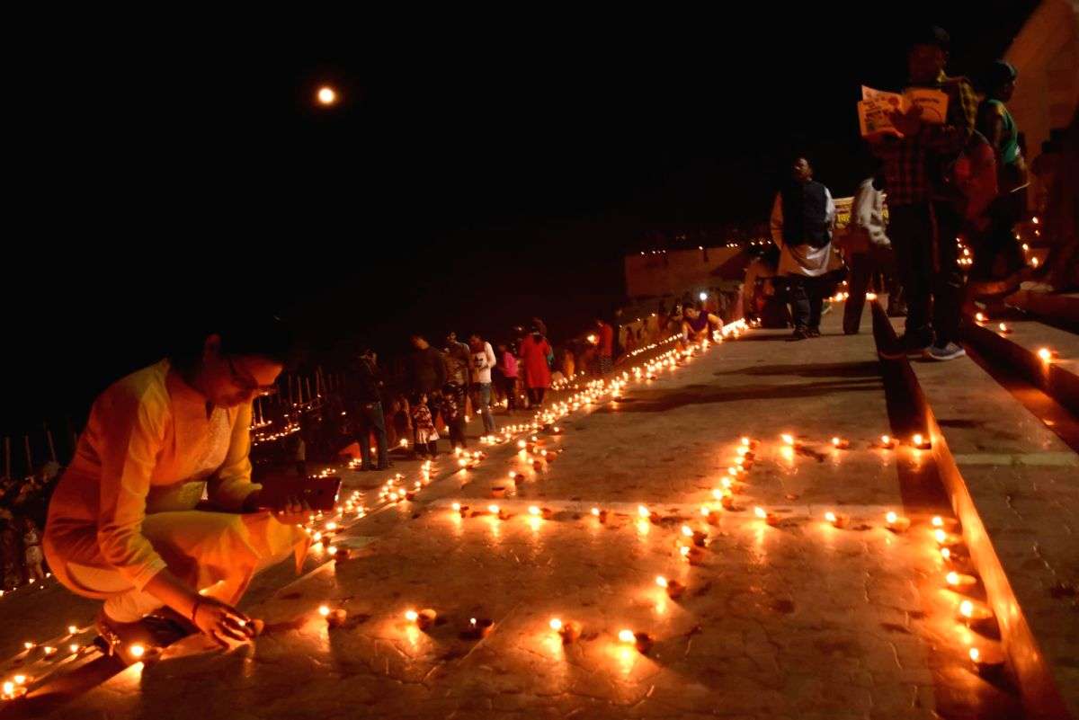 कार्तिक पूर्णिमा 2025 पर शिववास और सर्वार्थ सिद्धि योग का संयोग, कुछ राशियों को मिलेगा धन व सफलता का वरदान