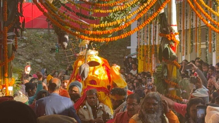 द्वितीय केदार मदमहेश्वर की डोली ऊखीमठ पहुंची