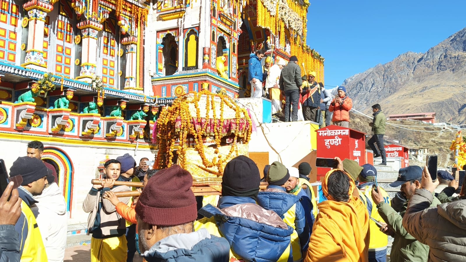 बद्रीनाथ धाम, पांडुकेश्वर, शीतकालीन पूजा, उद्धव जी, कुबेर जी, शंकराचार्य गद्दी