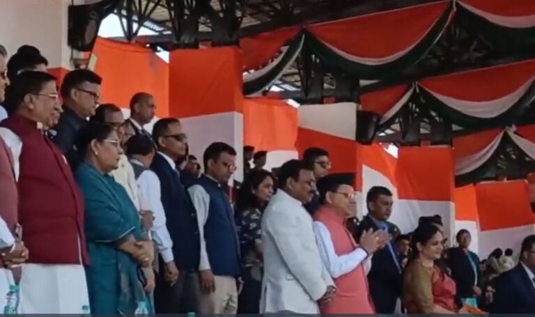 एफआरआई समारोह से पहले पुलिस लाइन में रजत जयंती परेड, सीएम धामी बोले — “पुलिस सेवा परमो धर्म का उदाहरण”