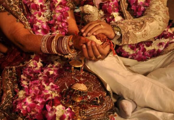 जयमाला से पहले कहासुनी, दूल्हा और पिता को रोका गया, बारात लौटी