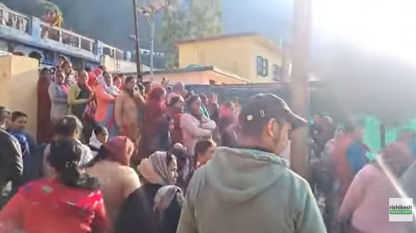 अगस्त्यमुनि में स्टेडियम निर्माण पर टकराव