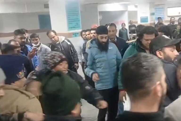 दून मेडिकल कॉलेज, देहरादून अस्पताल, इमरजेंसी मारपीट