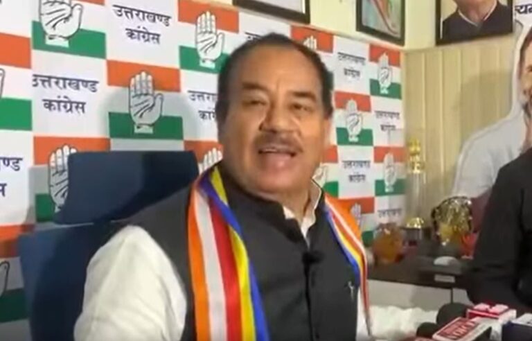 बीजेपी नेताओं पर हरक सिंह रावत की तीखी टिप्पणियाँ, देहरादून में बढ़ी सियासी गर्मी 9 हरक सिंह रावत