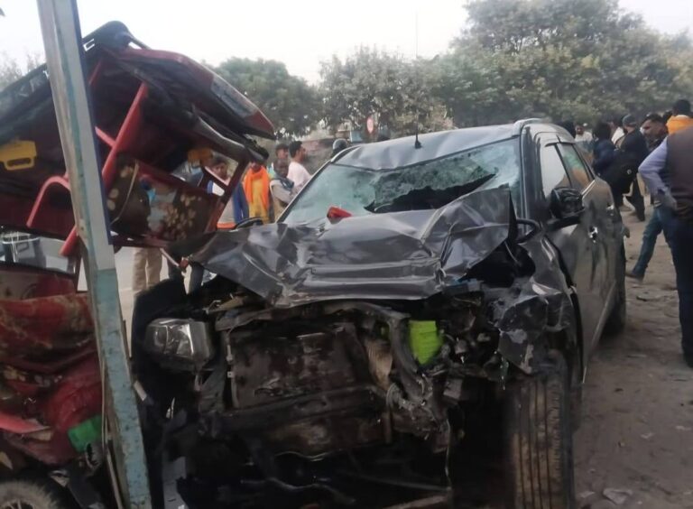 5️⃣ हरिद्वार: कार चालक फरार, ई-रिक्शा में बैठे बच्चे और महिलाएं घायल—पुलिस जांच जारी