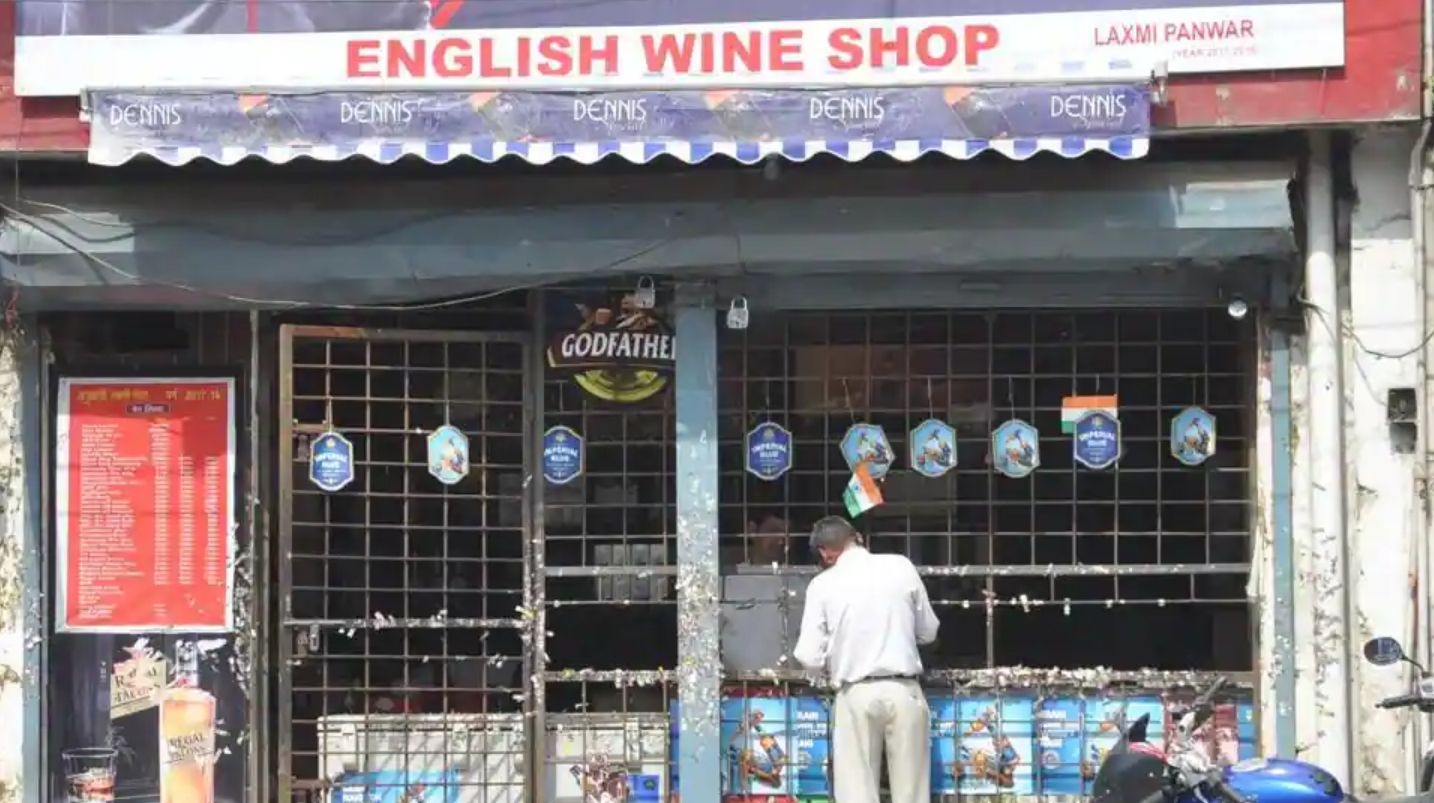 1 अप्रैल से उत्तराखंड में शराब महंगी | Excise Policy Update