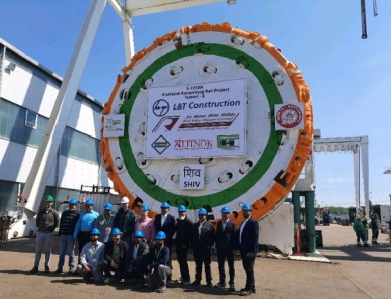 ऋषिकेश–कर्णप्रयाग रेल परियोजना में ‘शिव’ और ‘शक्ति’ का मिशन पूरा, विश्व रिकॉर्ड के साथ कार्य समाप्त 11 ऋषिकेश कर्णप्रयाग रेल