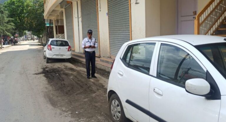 ऋषिकेश, कोहरा, सड़क सुरक्षा, परिवहन विभाग, वाहन चालान, हाईवे न्यूज