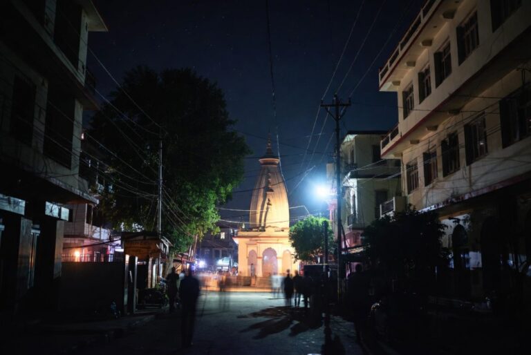 ऋषिकेश में बिजली कटौती की सूचना कहां से मिलेगी?