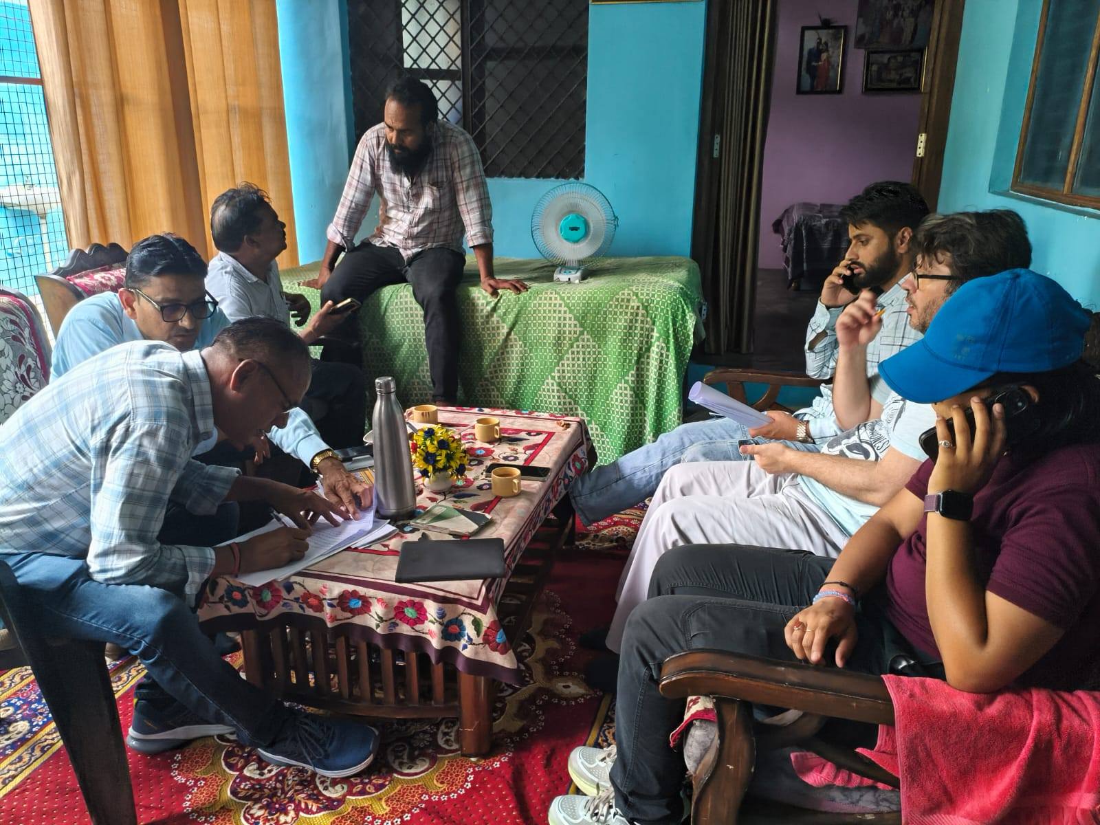 बल्याखान पहुंचे रेल विकास निगम के अधिकारी