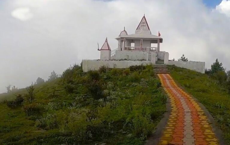 चकराता, सिलगुर देवता मंदिर, तरुण विजय, मंदिर प्रवेश विवाद, उत्तराखंड राजनीति