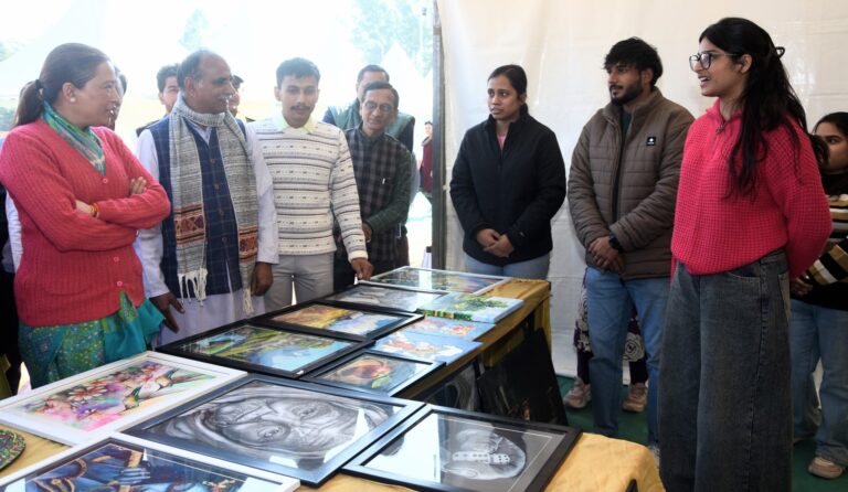 स्वदेशी महोत्सव, महिला उद्यमी, रेखा आर्या