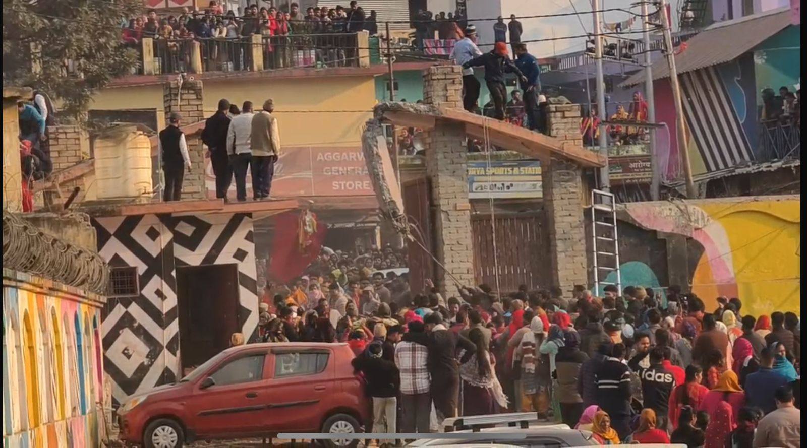 अगस्त्यमुनि डोली विवाद