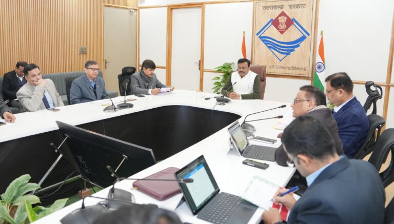 वित्तीय वर्ष समाप्ति से पहले खर्च तेज करने के निर्देश, मुख्य सचिव ने तय की सख्त समयसीमा 5 वित्तीय वर्ष खत्म होने से पहले उत्तराखंड में योजनाओं पर तेज़ी, मुख्य सचिव के सख्त निर्देश