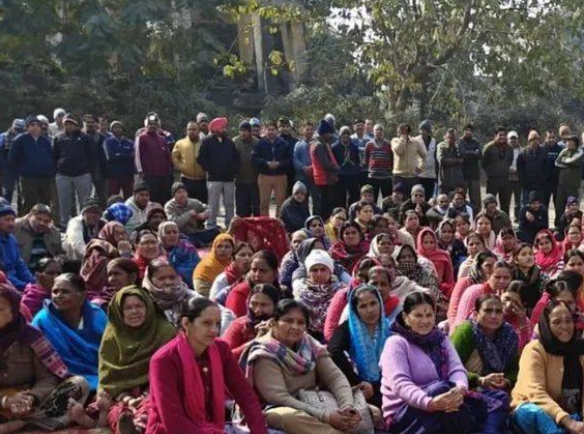 बापूग्राम में भूमि अधिकार की लड़ाई | 2 फरवरी को मौन जुलूस