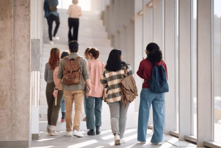 उच्च शिक्षा में प्रवेश के लिए अपार आईडी अनिवार्य, समर्थ पोर्टल से होगा पंजीकरण 3 कॉलेज प्रवेश के लिए अपार आईडी अनिवार्य | समर्थ पोर्टल से होगा पंजीकरण