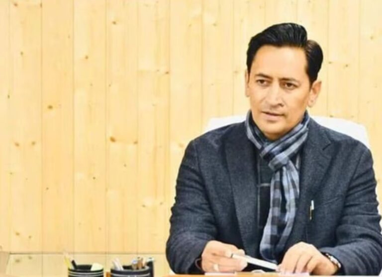 कुमाऊं कमिश्नर