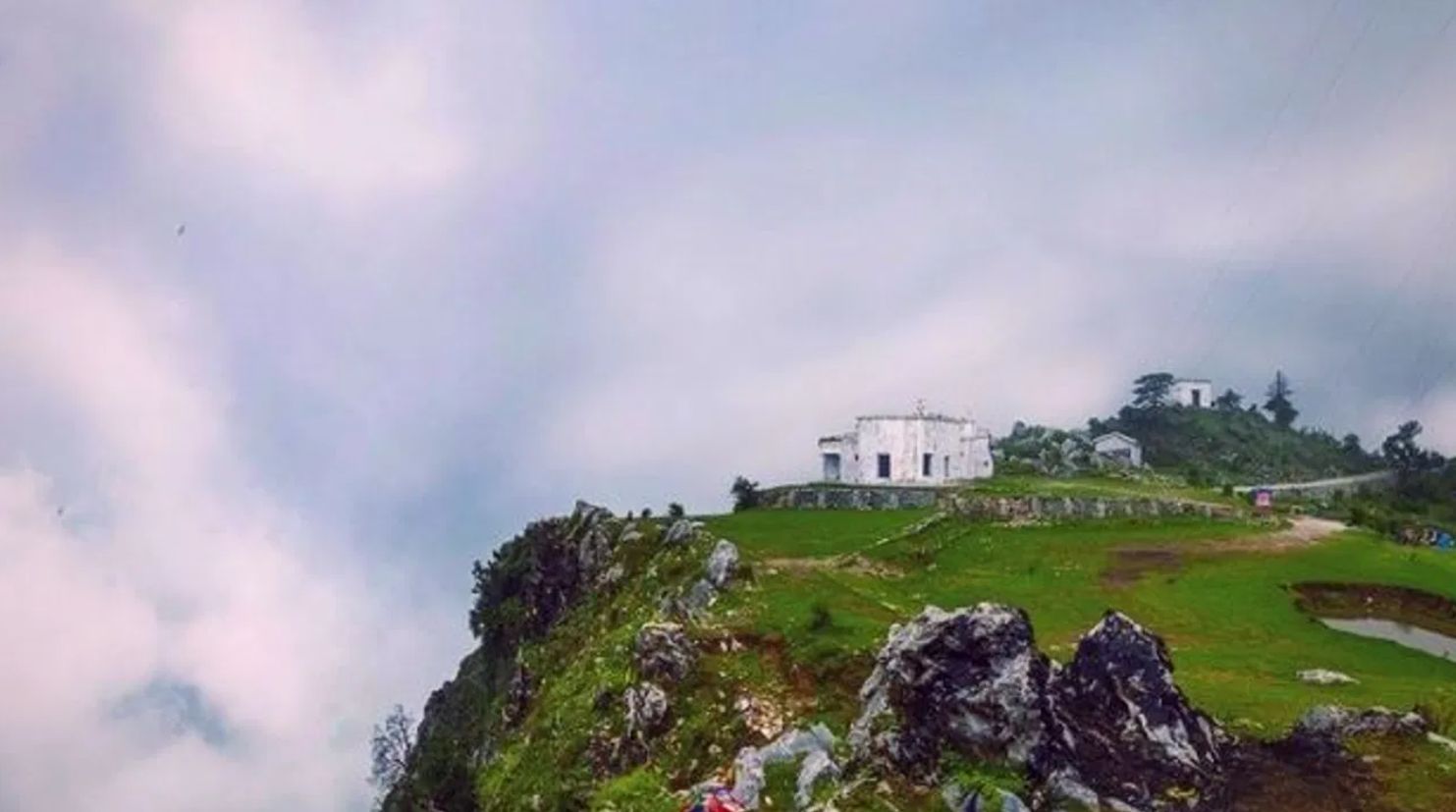 मसूरी जॉर्ज एवरेस्ट एंट्री फीस विवाद