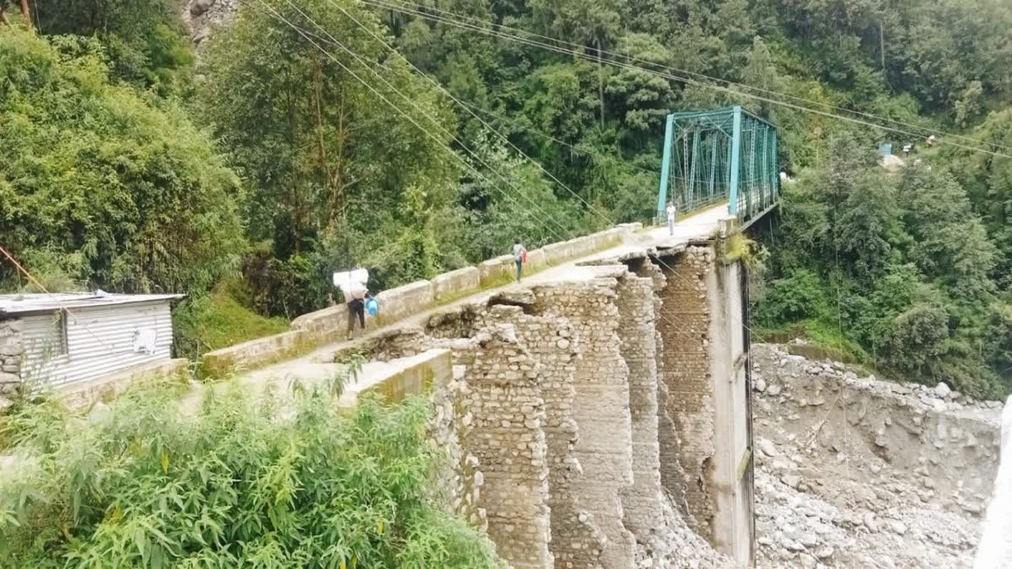 कुपड़ा नाले पर वैली ब्रिज | उत्तरकाशी के तीन गांवों को राहत