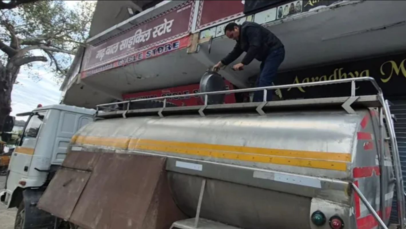 पटियाला से देहरादून आ रहा 2000 किलो पनीर संदेह के घेरे में, नमूने जांच को भेजे 1 पनीर जांच, खाद्य सुरक्षा विभाग, देहरादून, मिलावट, रुद्रपुर लैब