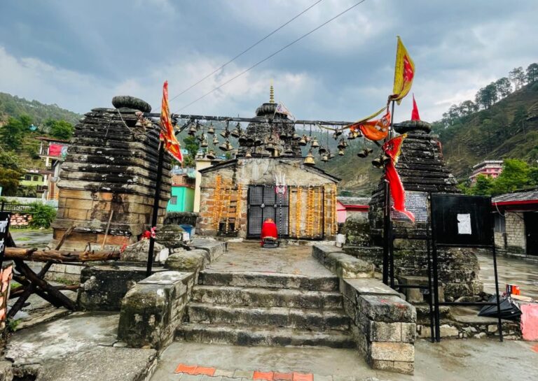 पैठाणी राहु मंदिर के सौंदर्यीकरण का शुभारंभ, 1.90 करोड़ की योजना पर भूमि पूजन 5 पैठाणी राहु मंदिर का सौंदर्यीकरण शुरू | 1.90 करोड़ की योजना से बदलेगी तस्वीर