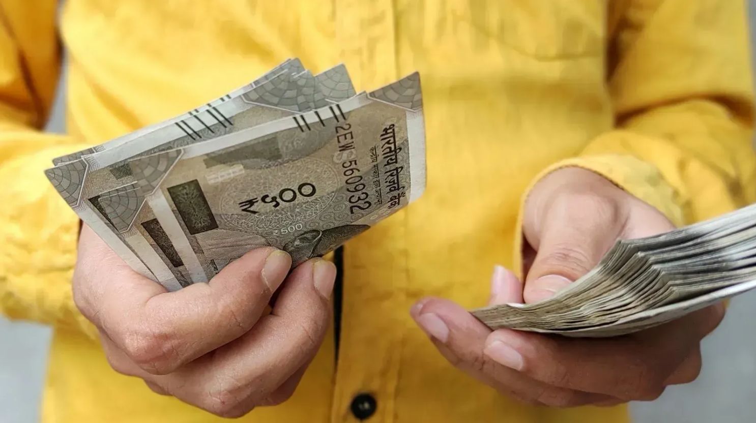 आयुध निर्माणी कर्मचारी क्यों नाराज़? | कॉरपोरेटकरण के बाद संकट