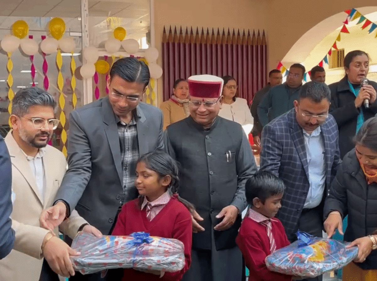 देहरादून में भिक्षावृत्ति से शिक्षा तक, 267 बच्चों का बदला भविष्य 1 भिक्षावृत्ति उन्मूलन की मिसाल: दून में बच्चों की जिंदगी संवरी