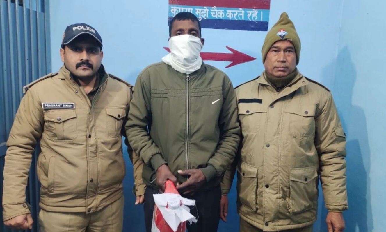 विकासनगर में नए साल की पार्टी में बवाल, होटल में दो पक्षों में जमकर मारपीट 1 विकासनगर में नए साल की पार्टी में बवाल | होटल में मारपीट | पुलिस जांच