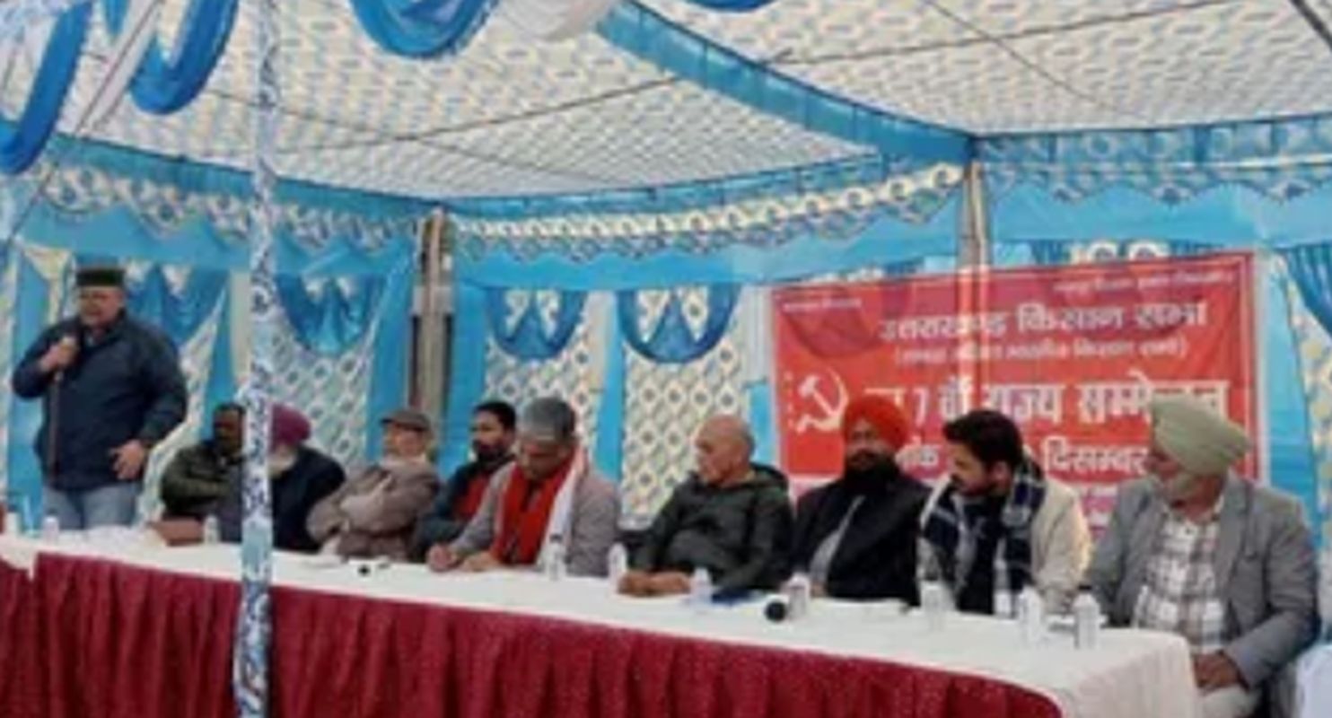 गंगा में डूबते पर्यटक को बचाने वाले विपिन शर्मा का सम्मान | ऋषिकेश