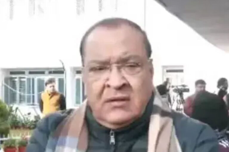 यशपाल आर्य का सरकार पर हमला