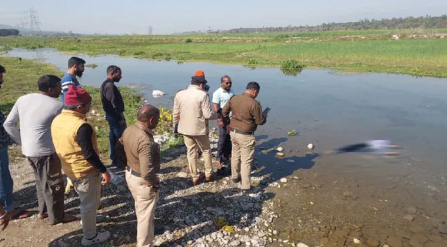 लापता रिटायर्ड कर्मी का शव बरामद, पुलिस जांच में जुटी