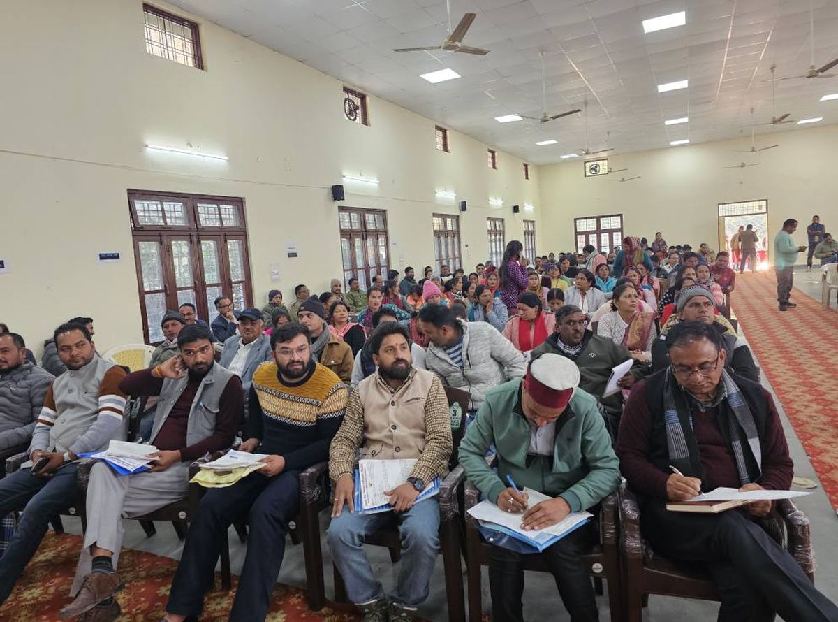 बुकंडी-विंध्यवासिनी और धारकोट-तिमल्याणी मार्ग की मरम्मत की मांग तेज